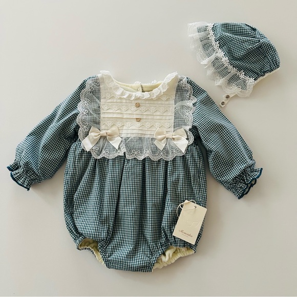 Momoidea Other - Momoidea 9-12 Months Baby Girl Gingham Bow Bubble Romper Bonnet Set